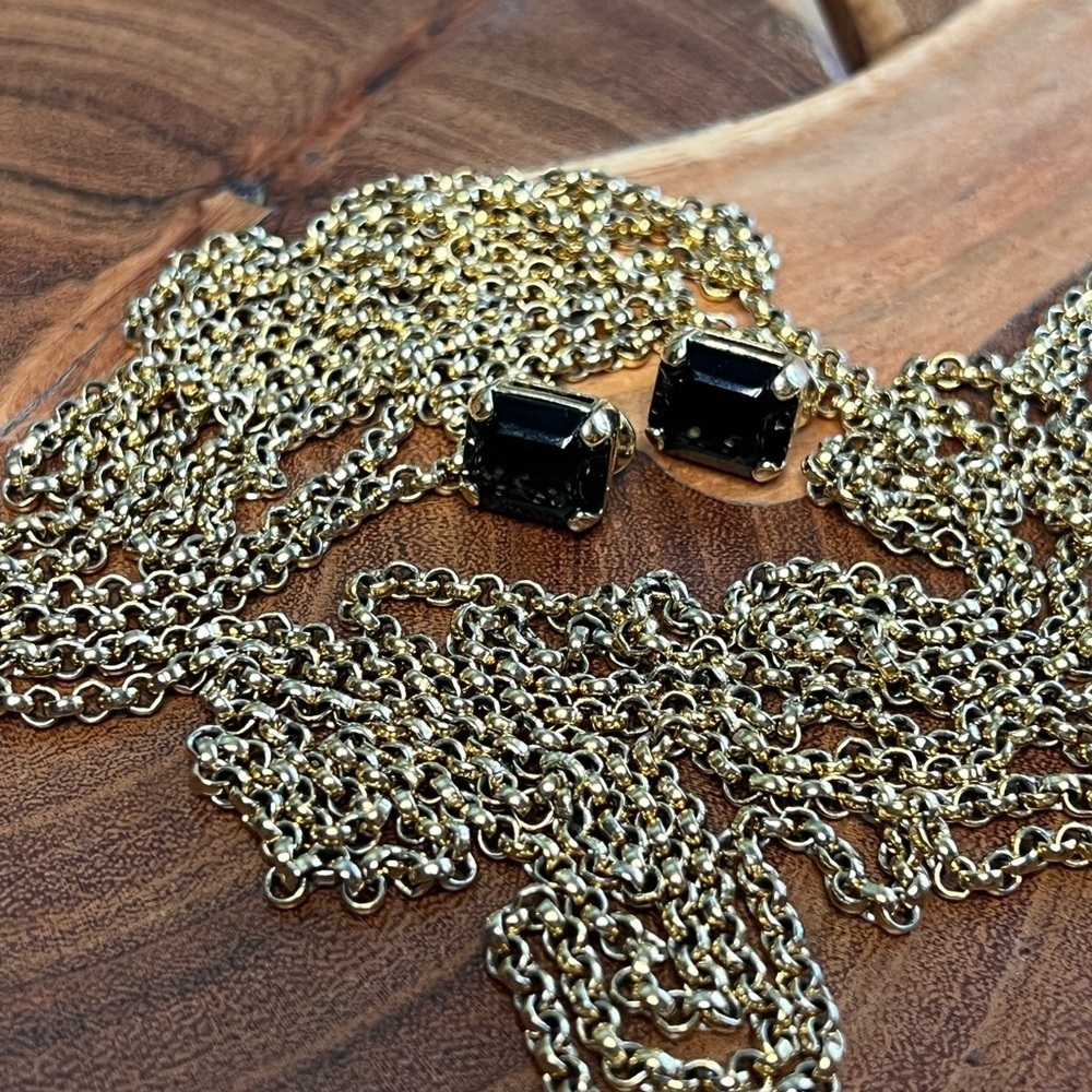 Matching 45 inch gold chain necklace with black onyx clip on earrings. - Picture 7 of 10